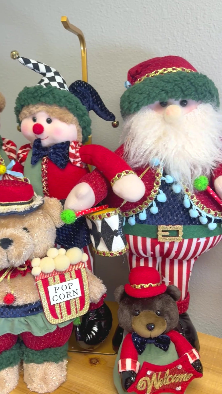 Christmas circus crew lot jester, Santa and bears