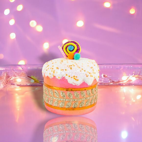 7.5in Festive Cake Decoration Box