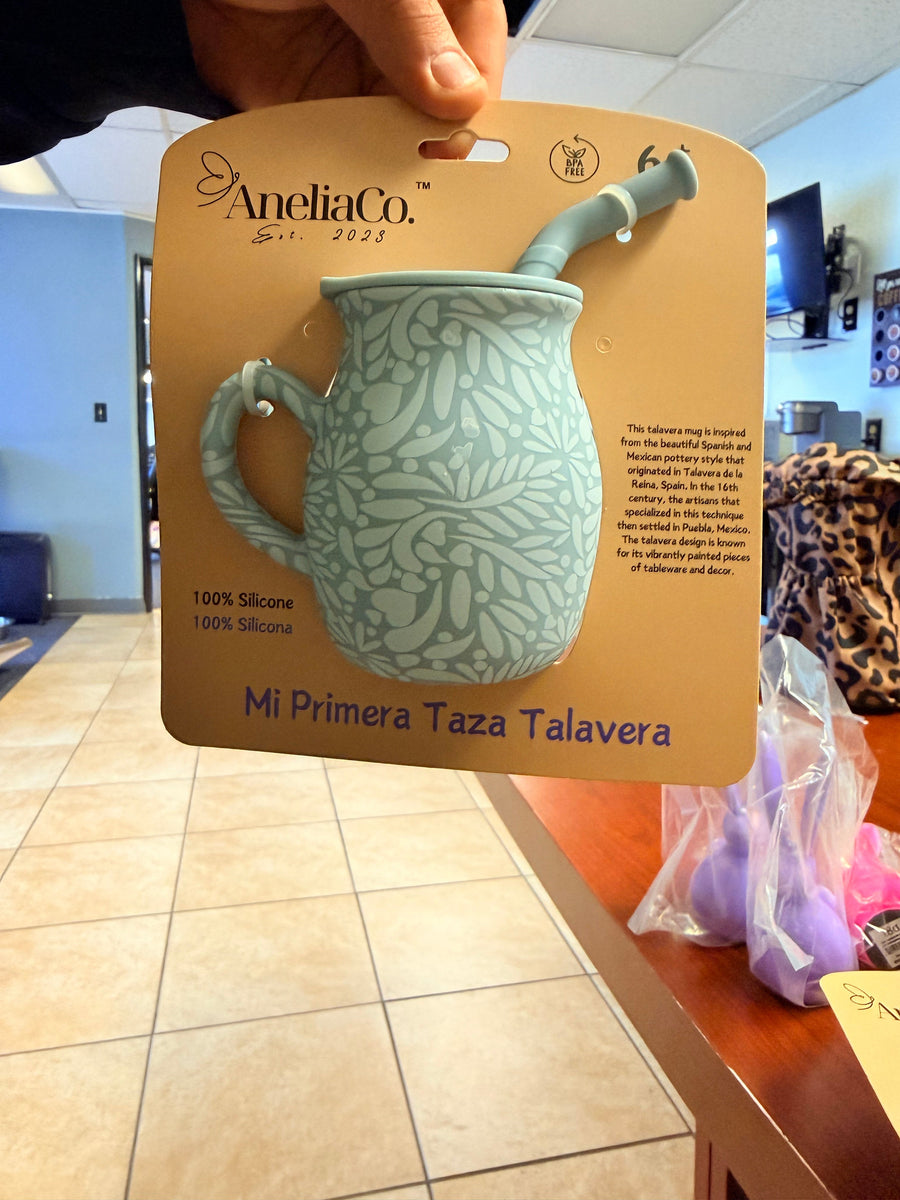 Baby blue Talavera silicone baby training mug with straw lid and handle