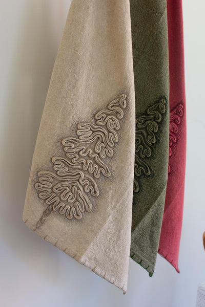 Christmas Tree Kitchen Towels, Set of 3 – Red, Green & White Holiday Hand Towels – view 2