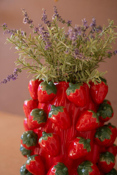 Strawberry vase glaze detail